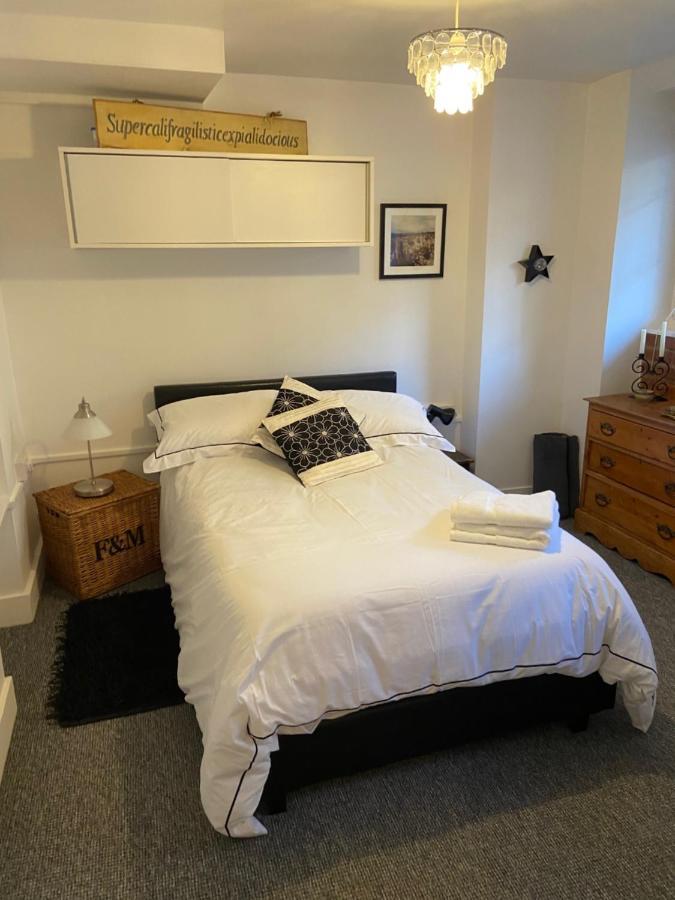 Great Rooms In An Uber Cool Flat! London Bridge Zewnętrze zdjęcie